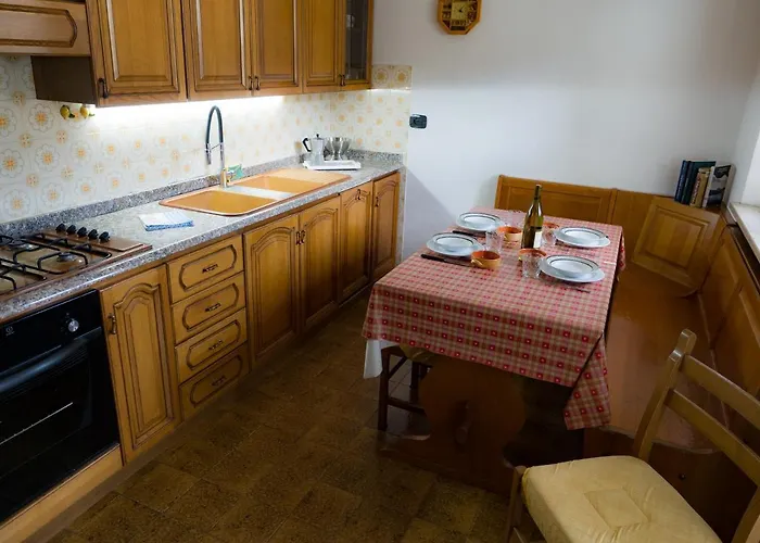 Ai Piedi Del Gran Paradiso * Saint-Pierre